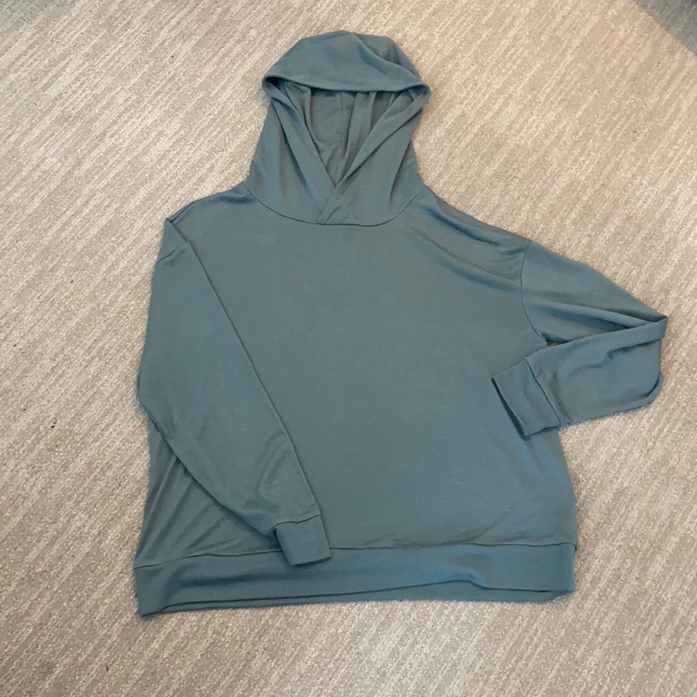 Turquoise sweatshirt